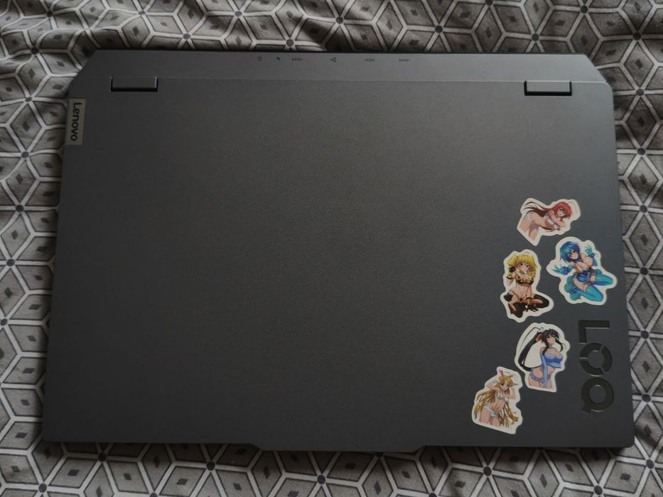 Продам ноутбук Lenovo LOQ 15IAX9 4050