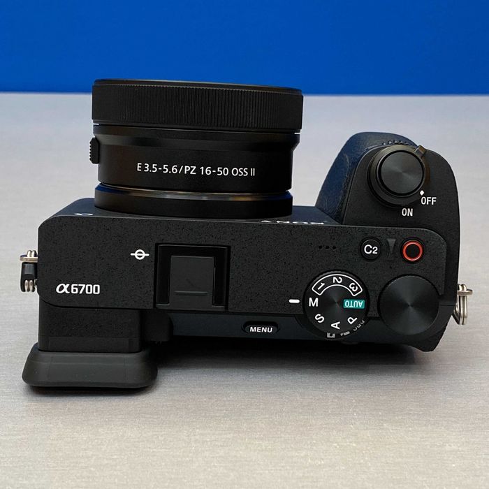 Sony Alpha A6700 (26MP) + E PZ 16-50mm f/3.5-5.6 OSS II | | 3 ANOS DE GARANTIA
