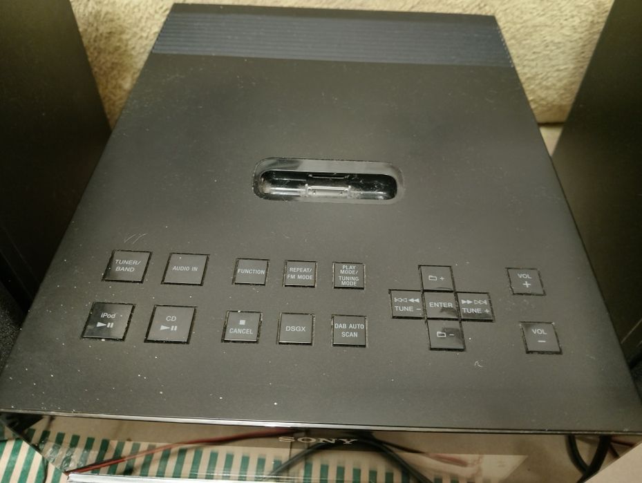 Музичний центр Sony. Колонки Соні. Музыкальный центр Sony