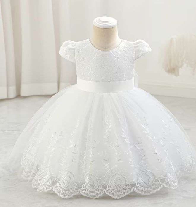 Vestido cerimónia criança