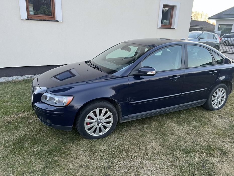 Samchód volvo s40