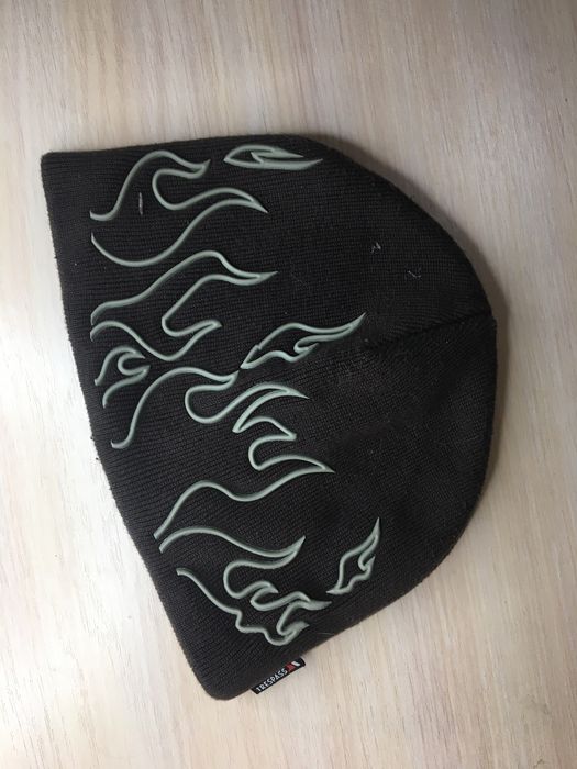 Огненная шапка Thepass yk2 sk8 vintage