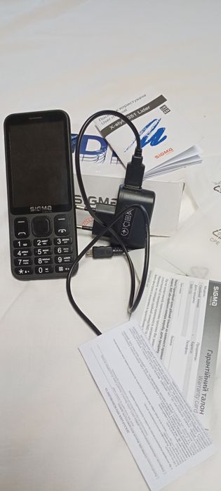 Кнопочный телефон Sigma X-style Lider