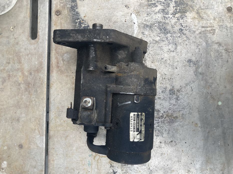 Стартер Hundai Terracan 2.9 2003