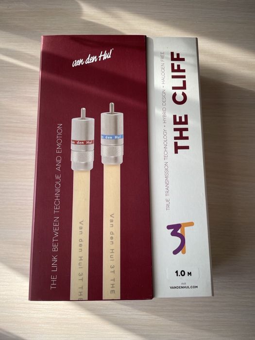 Кабель міжблочний Van Den Hul 3Т The Cliff rca