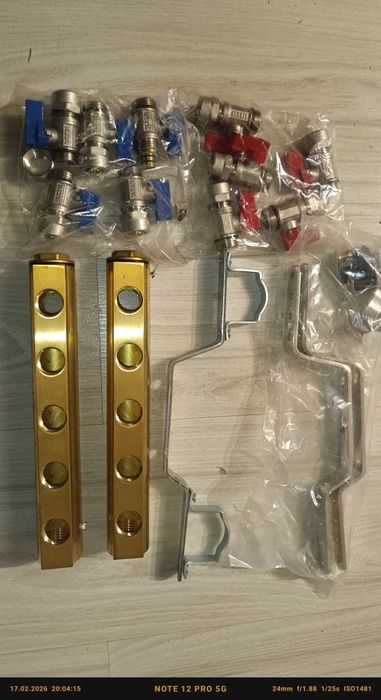 Rozdzielacz do ogrzewania CO na 5