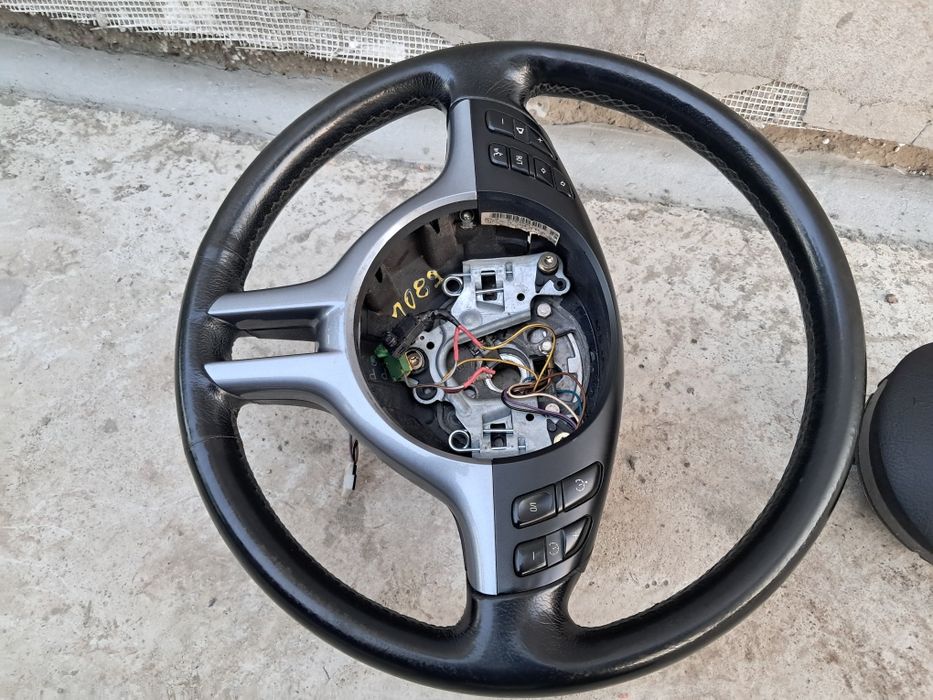 Продам спорт руль на BMW E39 E38 E46 E34 E32 E36 БМВ Е39 Е38 Е46 Е34 Е32 Е36