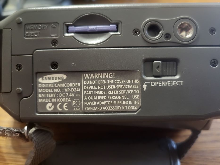 Відеокамера Samsung