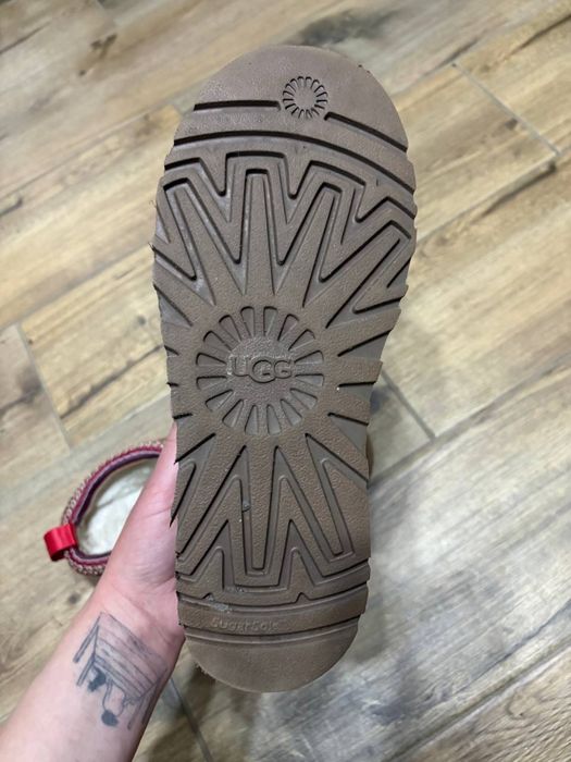 Ugg короткі коричневі
