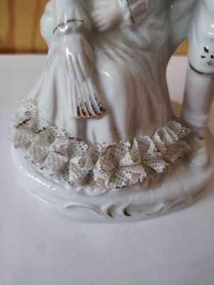 Figurka porcelanowa pary młodych