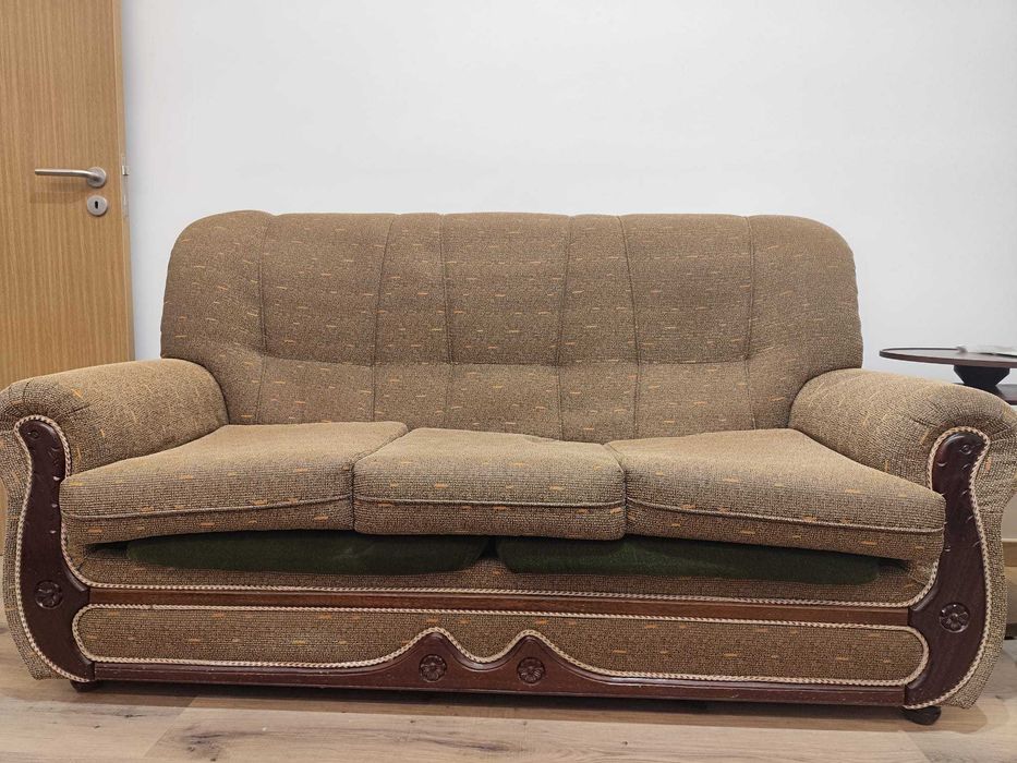 Sofá-cama e Poltronas