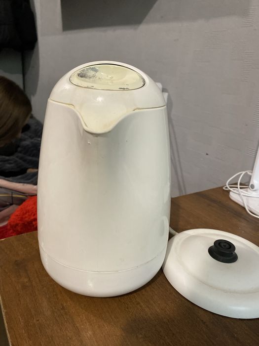 Електрочайник Tefal