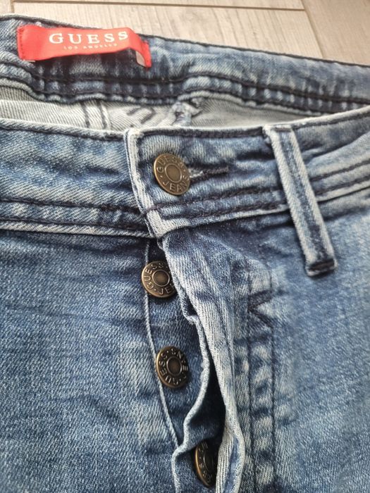 Spodnie meskie marki Guess