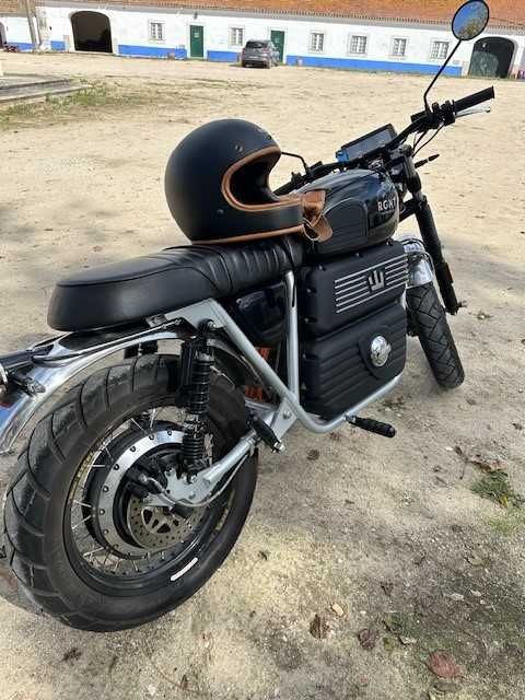 Moto Scrambler Elétrica RGNT