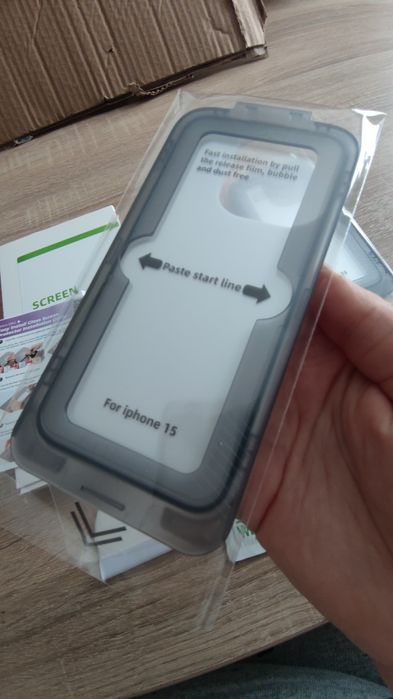 Zestaw ochraniaczy do iPhone 15