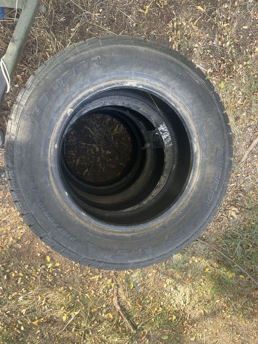 Зимова гума 215/70R16 100T