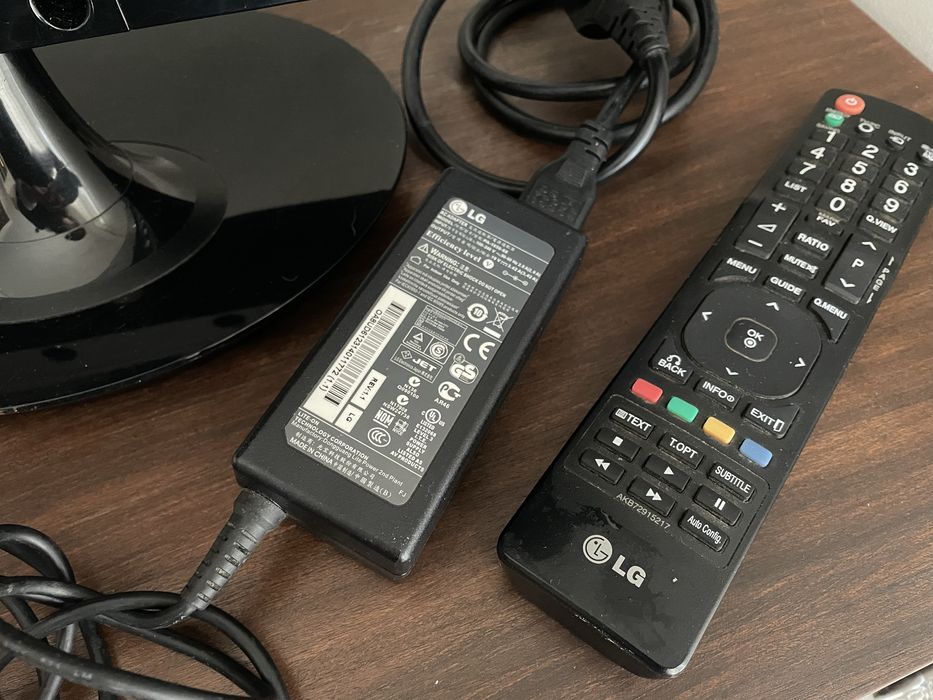 TV / Monitor LG Flatron M2280D-PZ