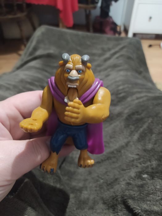 Figurka piękna i bestia McDonald's lata 90