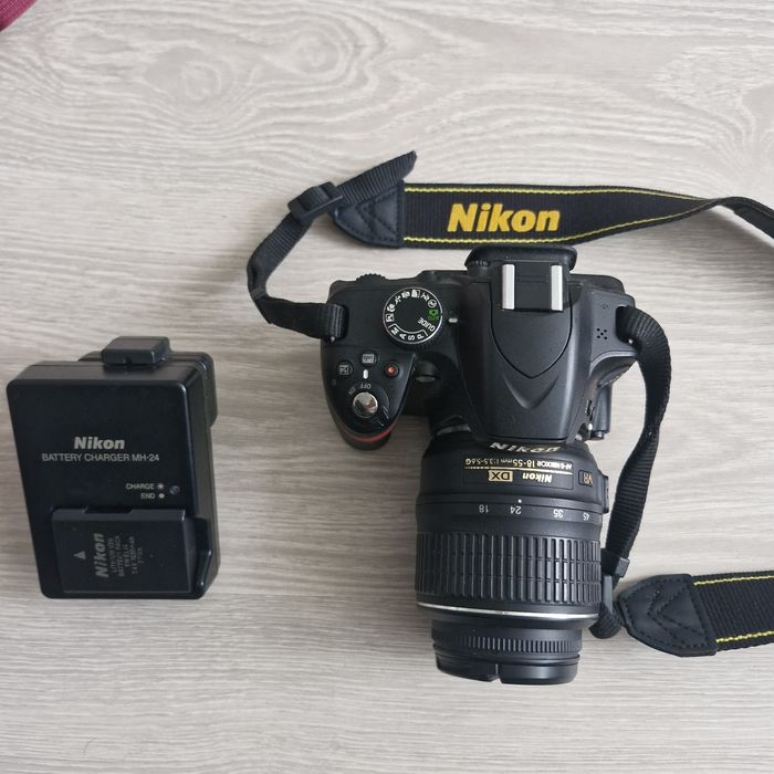 Фотоапарат NIKON D3200