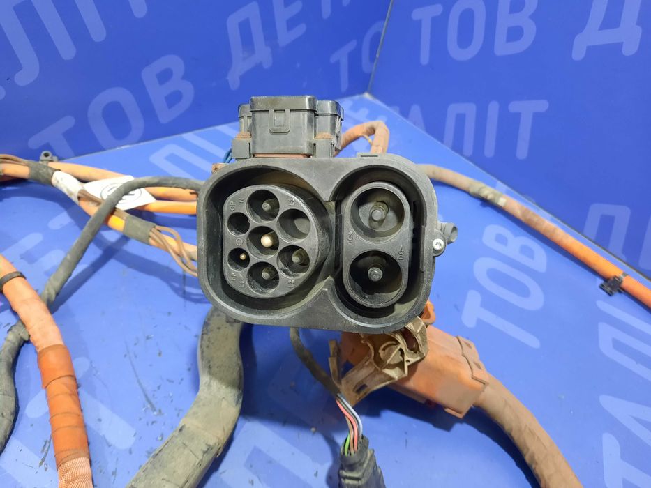 Порт розетка Tape 2 CCS Combo Volkswagen E-Golf 2018 - 5GE971531AA