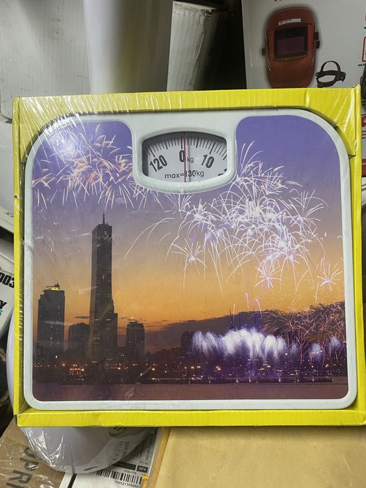 Balanca novas e seladas