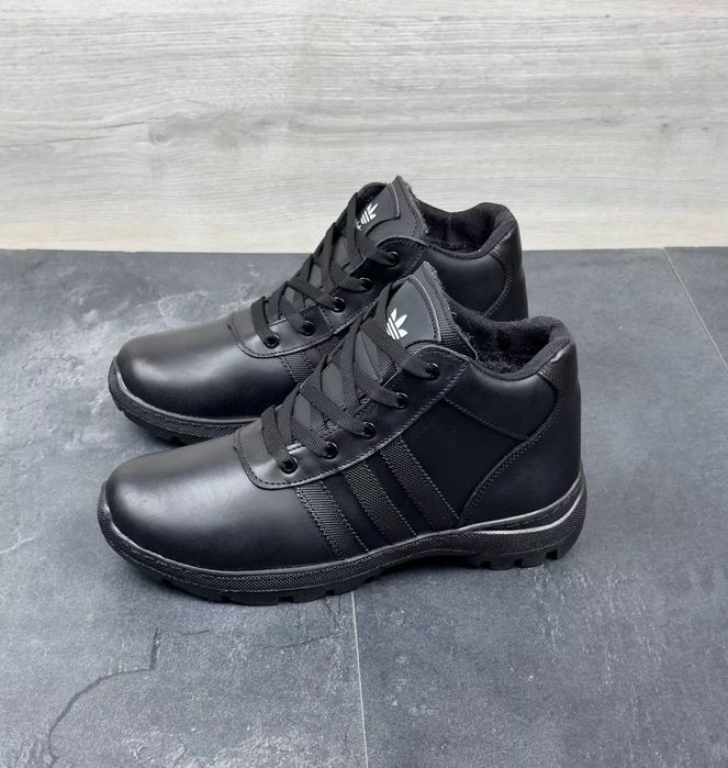 ADIDAS 5 зимові шкіряні прошиті кросівки кожаные зимние кроссовки  мех