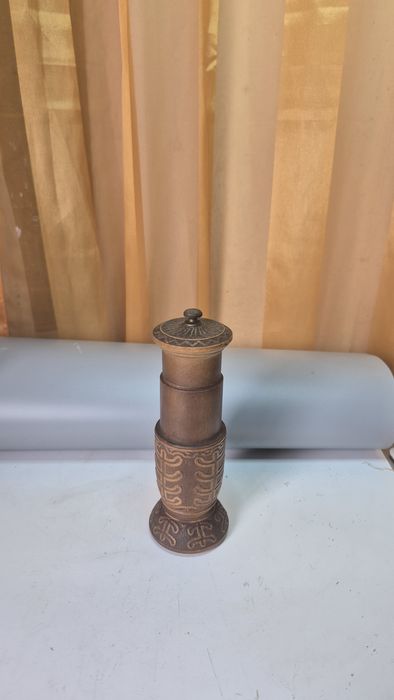 Piękna stara pieprzniczka młynek starocia PRL (17