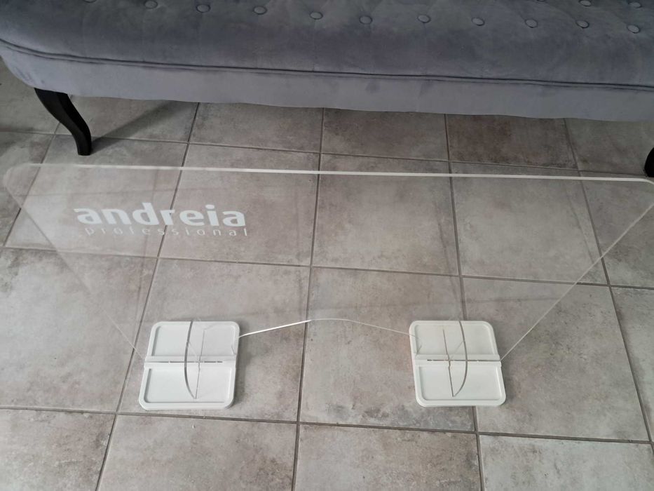 Acrílico de protecção e expositor vernizes Andreia