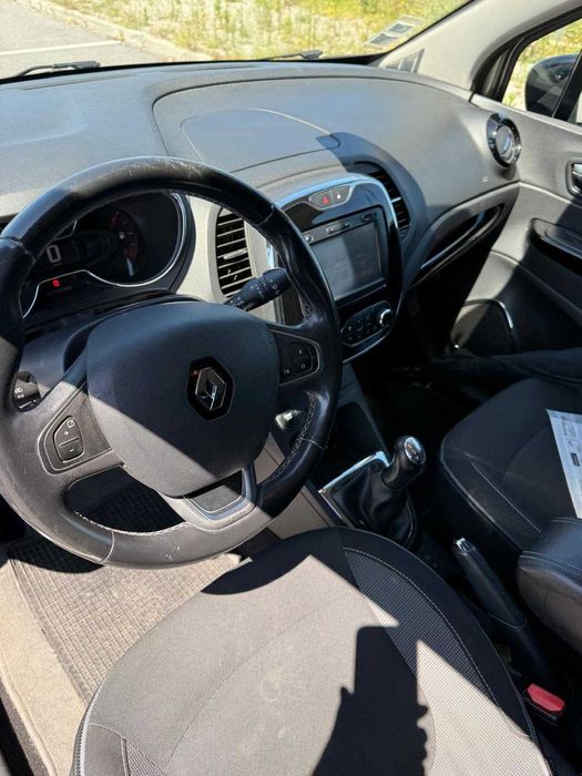 vendo carro renault captur a gasóleo de 2016 em ótimas condições