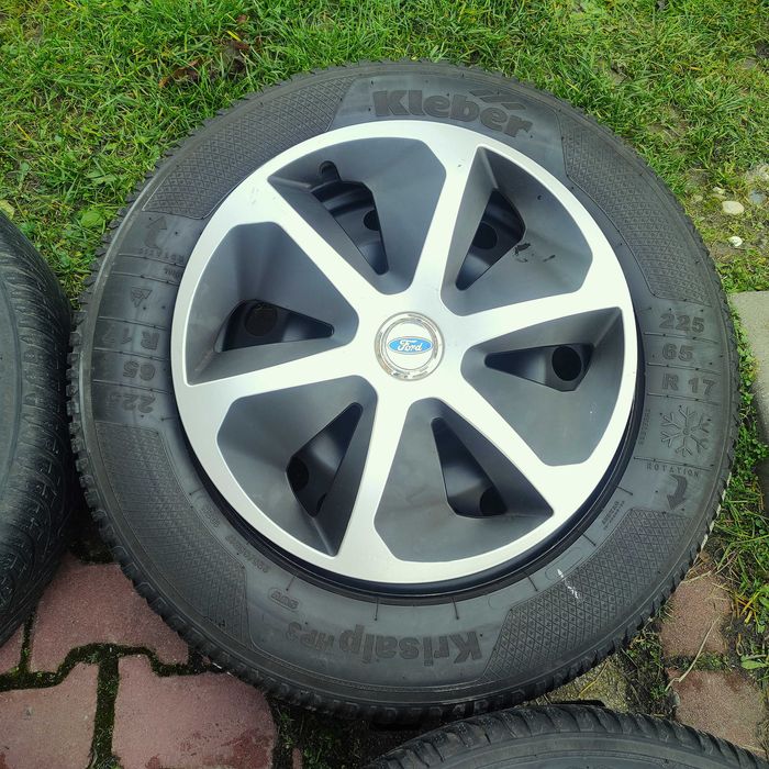 Opony zimowe KLEBER na felgach stalowych Ford 225/65/17 cali