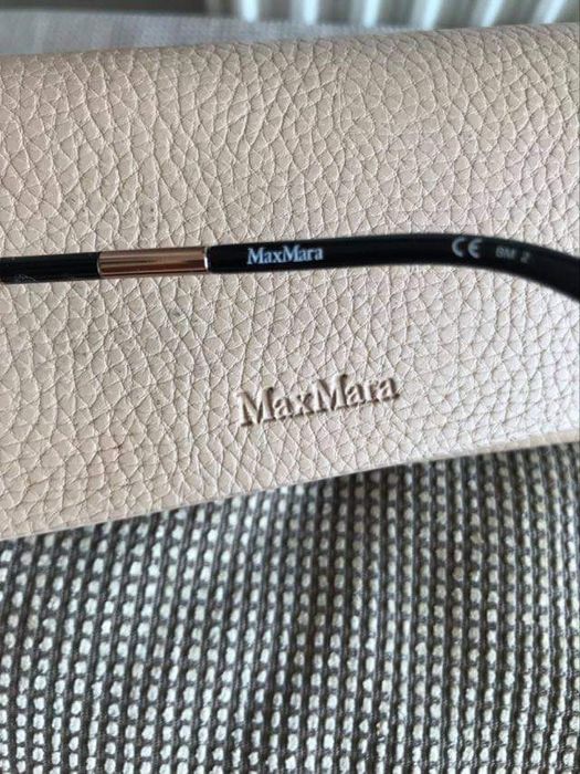 Okulary przeciwsłoneczne MaxMara Klasyk