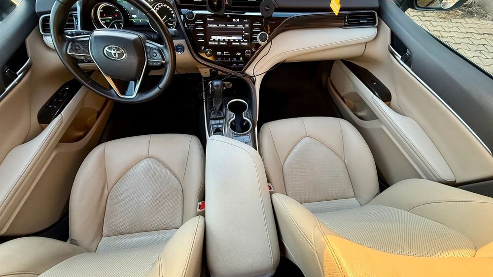 Toyota Camry Camry Executive + Vip 1 Właściciel Salon Polska Opony Nieprzebijalne