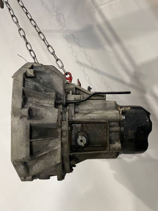 КПП коробка передач 1.5DCI 8V Nissan Almera Classic N17