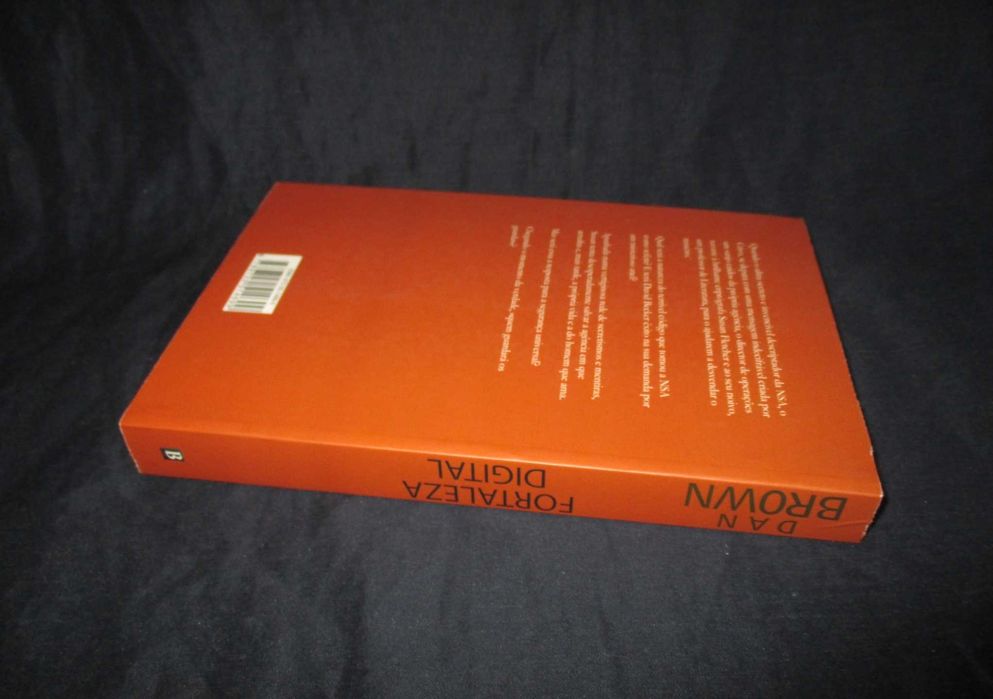 Livro Fortaleza digital Dan Brown Bertrand