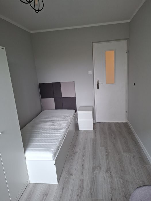 Pokój jednoosobowy dla kobiety na Osiedlu Kosmonautów