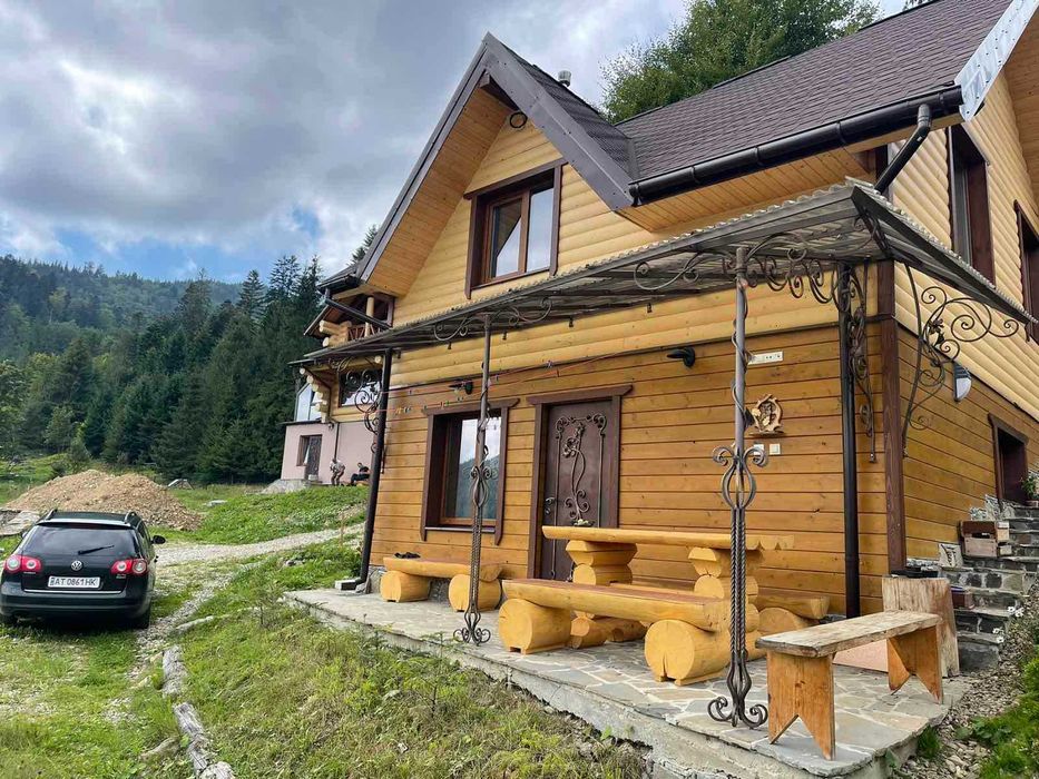 Здаю котедж, вул. Миру 42, на горі під лісом