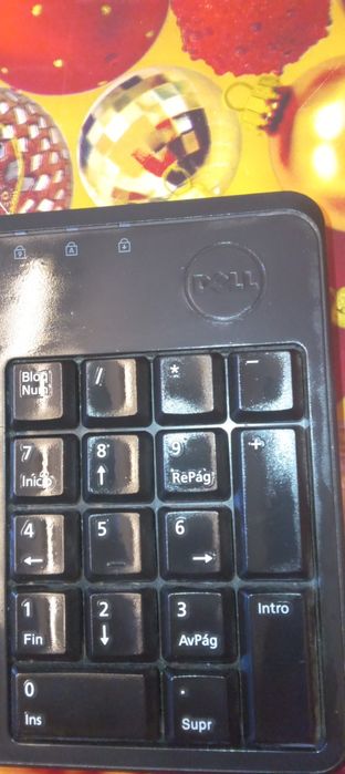 Computer Keyboard443437290389524481