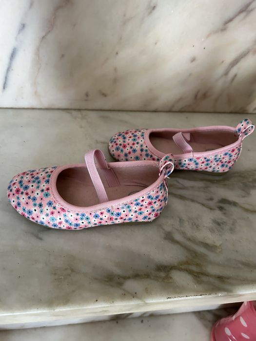 Sabrinas com flores para menina-T.23