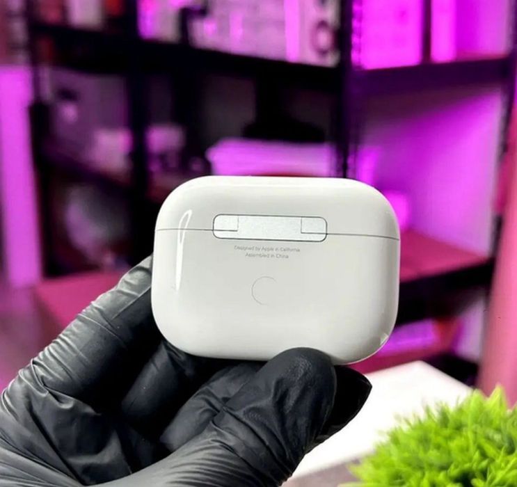 Apple AirPods Pro 2 нові + чохол в ПОДАРОК!!