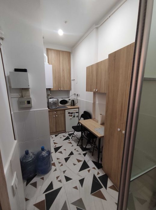 Оренда комерційного приміщення в самому центрі Львова ву Ференца Ліста