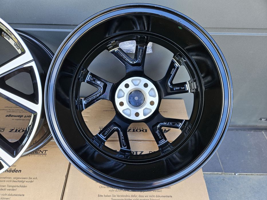 Toyota 17 " Nowe 5x114,3 C-HR RAV4 Corolla CHR Felgi Czarne Alufelgi