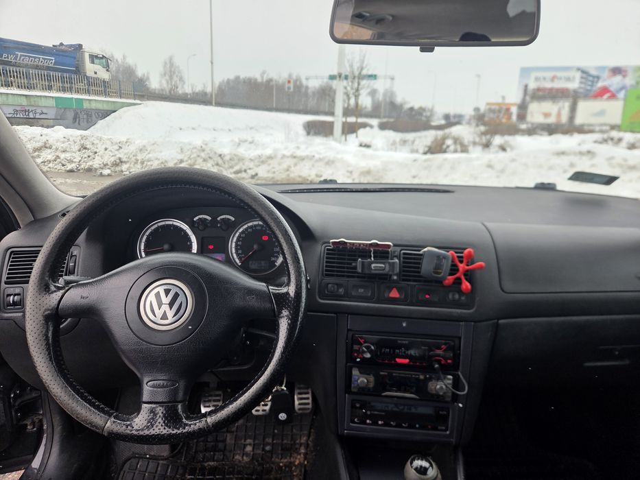Golf 1.6*Benzyna*Climatronic*Hak*Serwisowany