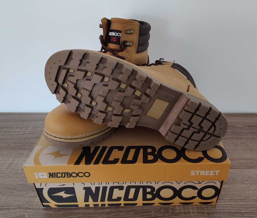 Botas Nicoboco Dunon (43) "NOVAS"