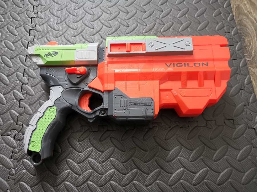 NERF Vigilon + dodatek