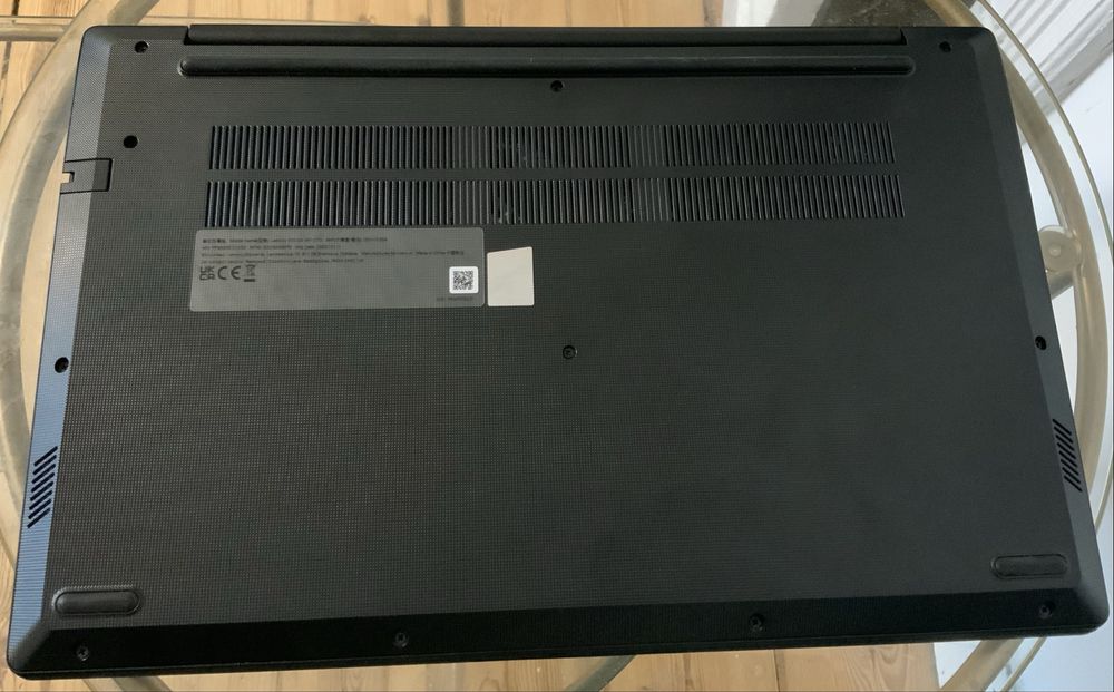 Laptop Lenovo V15 G3 IAP CTO czarny