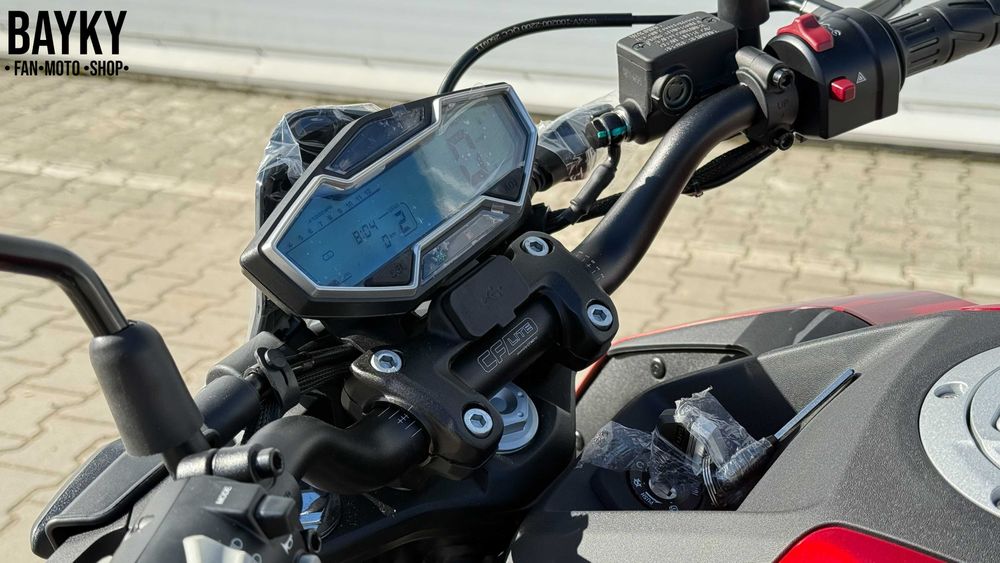 CFMOTO 250NK lite (version EFI, ABS)