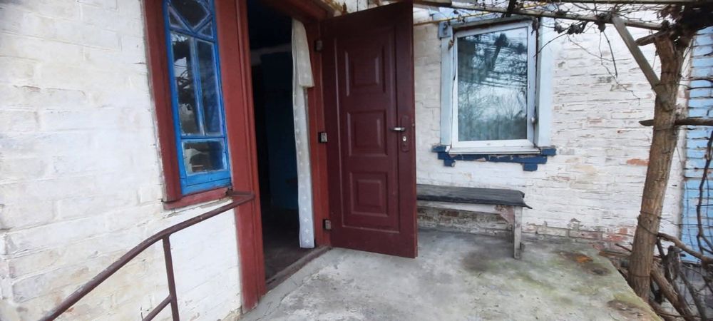 Продаж будинку з автономним опаленням  с.Лишня  36 соток