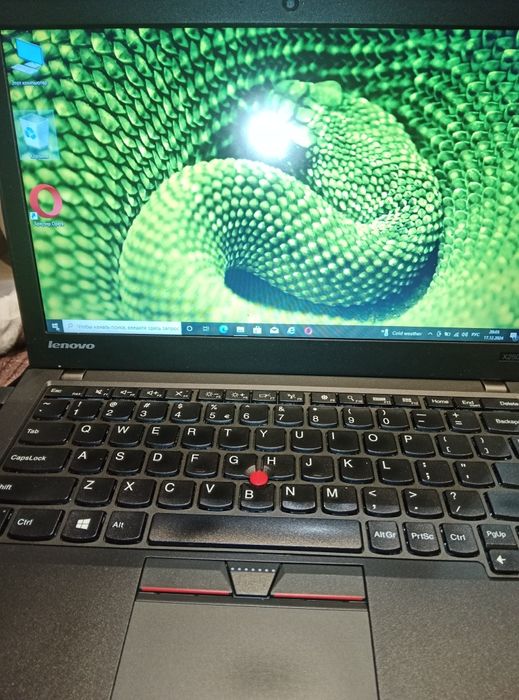 Ноутбук lenovo  x250, i5-5300, 8гб, 240gb, ThinkPad x250