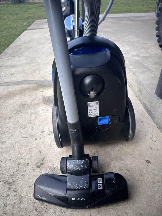 Пилосос Philips
