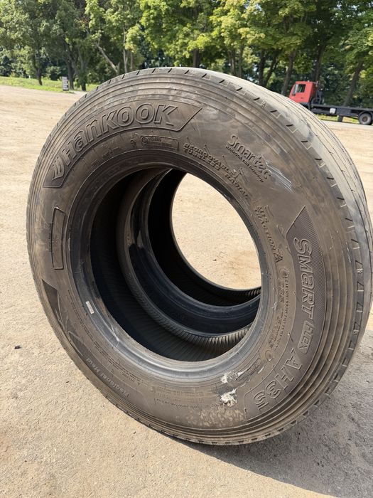 Комплект грузовых шин 235/75 R17.5 Hankook + Fulda, Firestone(наварка), с одной машины